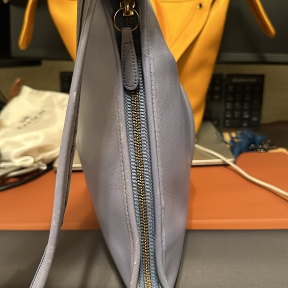 VINTAGE COACH MAGGIE DUFFLE CROSSBODY BAG PERIWINKLE BLUE 9019 USA - Picture 12 of 16